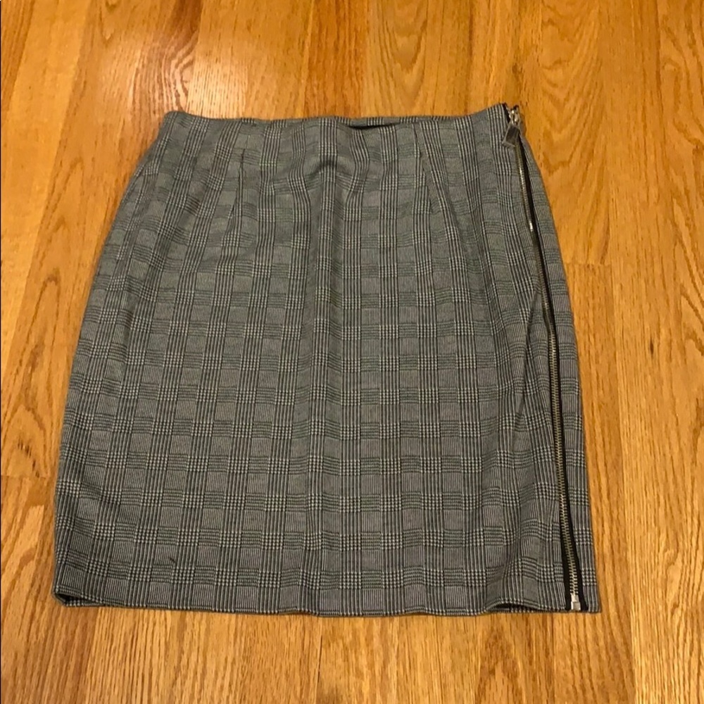 Vince Camuto plaid pencil skirt